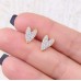 Brinco coração puxadinho com zirconia P